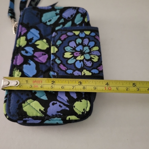 Vera Bradley Retired Indigo Pop Pattern Wristlet Zip Wallet Phone Pocket - Picture 6 of 7